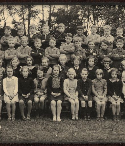 Terrace End School - Primer 4, 1940