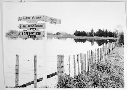 Corner of Maxwell's Line and Pioneer Highway, in flood