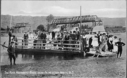 Passengers on punt on the Manawatu River at Ashhurst