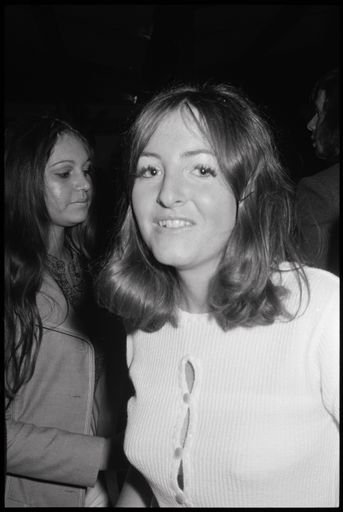 Unknown party attendees - Resource cover image