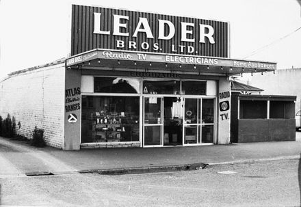 Leader Bros. Ltd