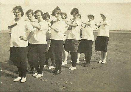 Group of YWCA girls at Foxton Beach