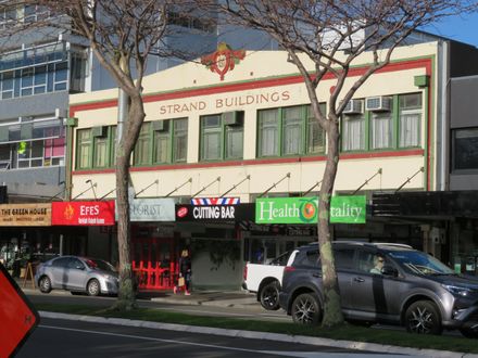 31-35 The Square – Strand Building