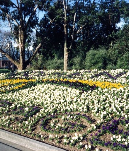 Women’s Suffrage Centennial flower garden, 1993