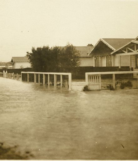 Flooding in Chelwood Street