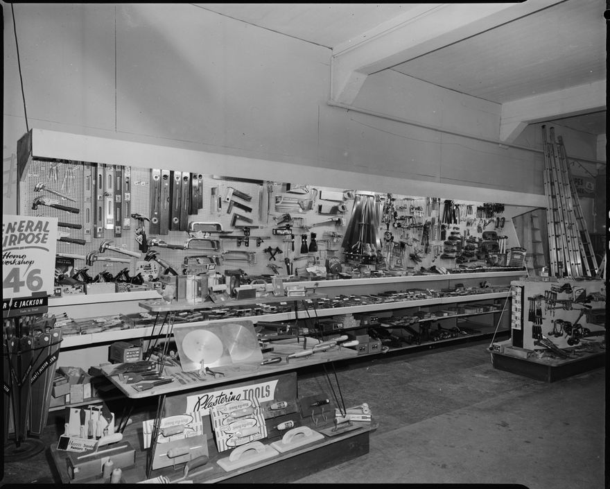 Hopwood Hardware Co Ltd - 2016N_ElmarB3_012602