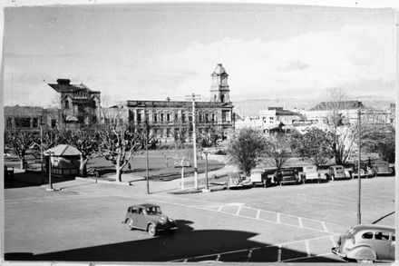 A View of Te Marae o Hine / The Square
