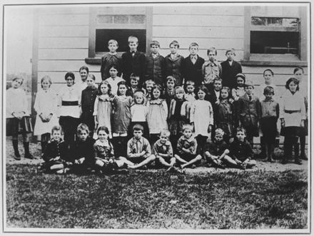 Fitzherbert East School Class Photo