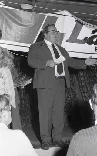 "Walding makes political history"