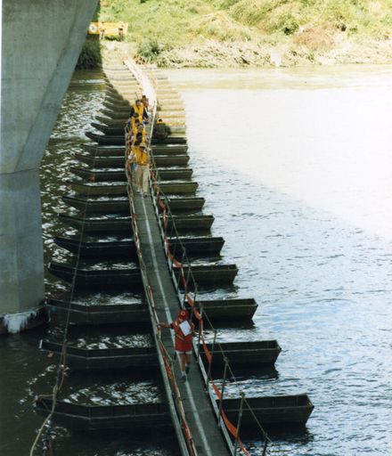 Bailey Bridge crossing the Manawatū River
