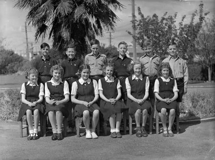 Central School class photo