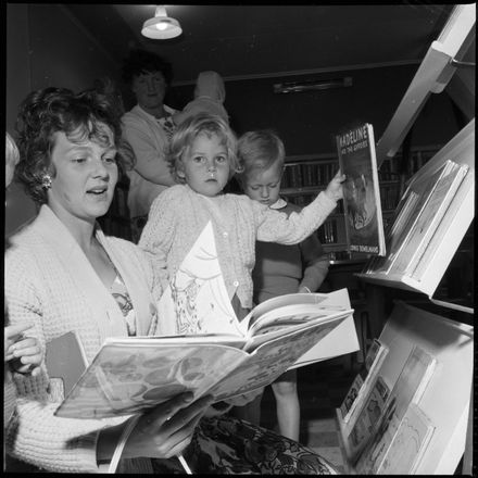 "Visiting New Children's Library"