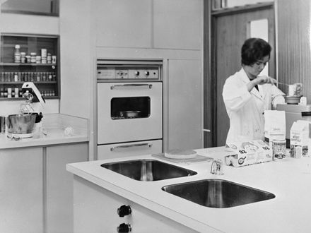Dairy Research Institute: Test Kitchen