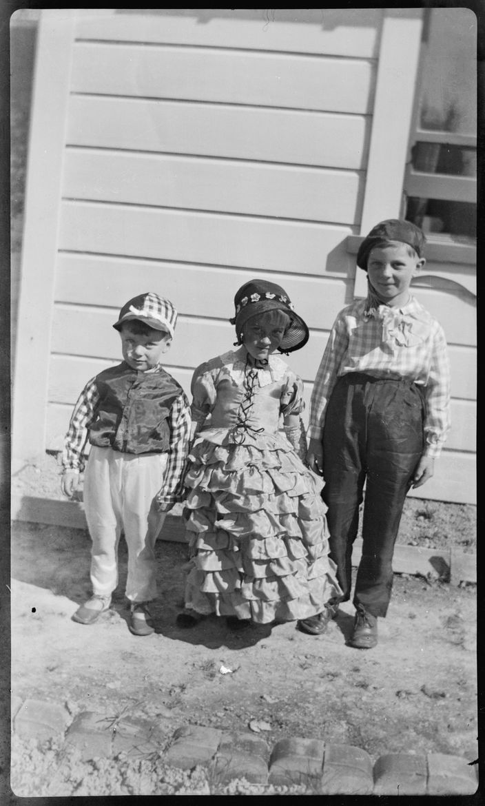 Children in fancy dress