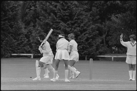 Hallyburton Johnstone Shield – Central Districts v Otago - Resource cover image