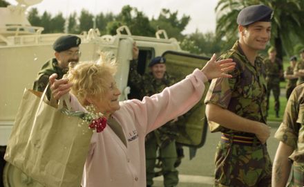 Madge Allsop greets Linton Soliders