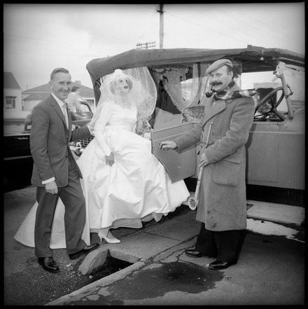 "Old Transport for Newlyweds" - Resource cover image