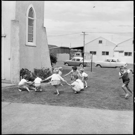2018N_2017-20_MS000810 - Holiday School For Children