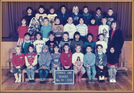 Terrace End School - Room 19, 1990
