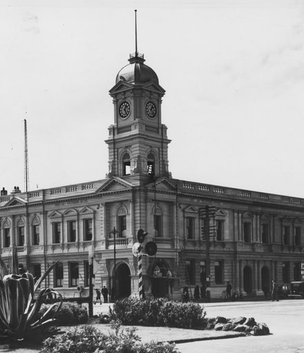 Chief Post Office, corner of The Square and Main Street east