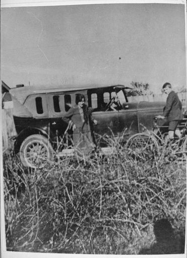 Mildred and Les Maden with car