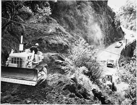 Bulldozer working on widening and realigning the Manawatu Gorge Road - Resource cover image
