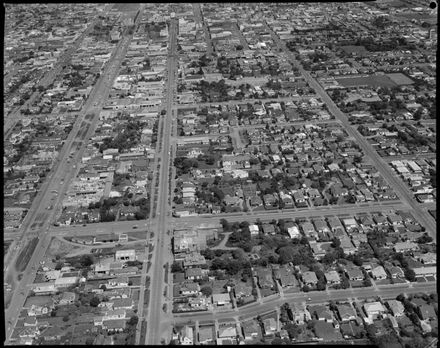 Argosy Aerial - Main Street, Broadway and Grey Street - Resource cover image