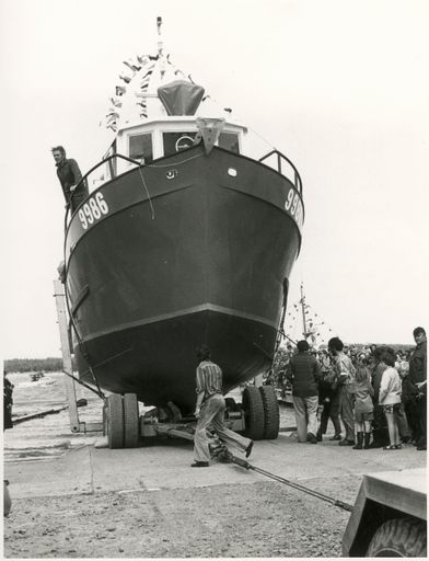 The Launching of the Coral V at Foxton Beach