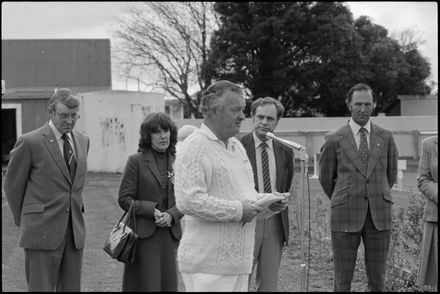 "Bowling Bruce" - Resource cover image