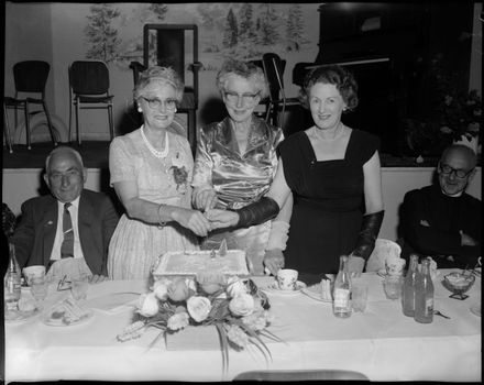 "Christmas Cake for Old Folk" - Resource cover image