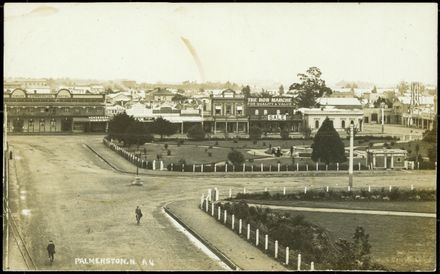 Southwest Quadrant of The Square 1