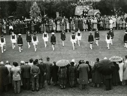 Unveiling of War Memorial, Memorial Park