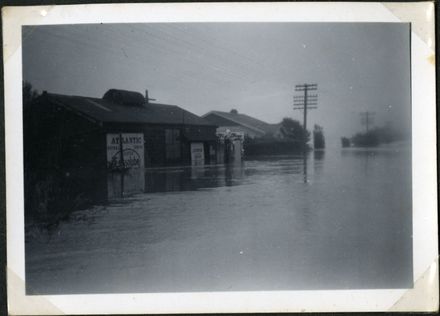 Staples Motor Workshop, Rangiotu Flood