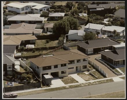 Aerial Photograph of Centennial Drive - Resource cover image