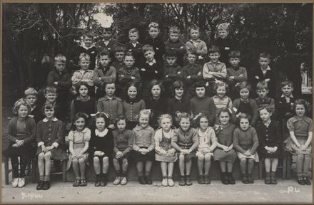 Terrace End School - Primer 4, 1944