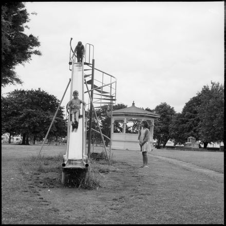 [Woodville playground] - Resource cover image