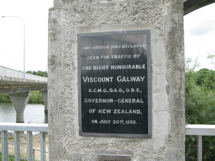 Fitzherbert Bridge Plaque