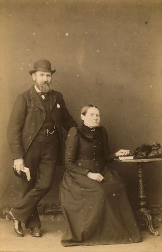 Mr and Mrs Niels Nielsen