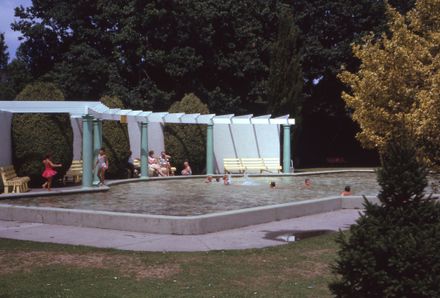 Returned Services Association Childrens Paddling Pool, The Esplanade