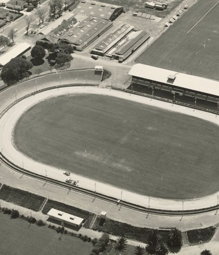 Aerial view of Showgrounds, Pascal Street