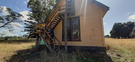 Former Whakarongo School House