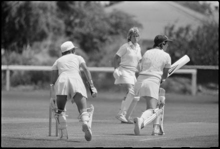 “Slow crawl in effort to overtake Aussie runs” - Resource cover image