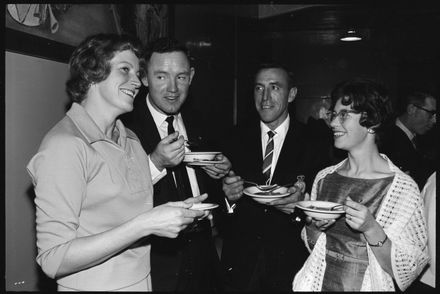 Party at the Boyer Bar - Resource cover image