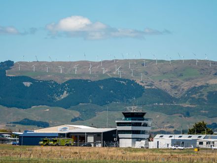 PN Air traffic control tower