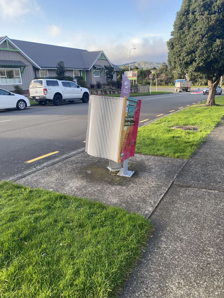 Palmerston North City Library Book Bin, Ruapehu Drive
