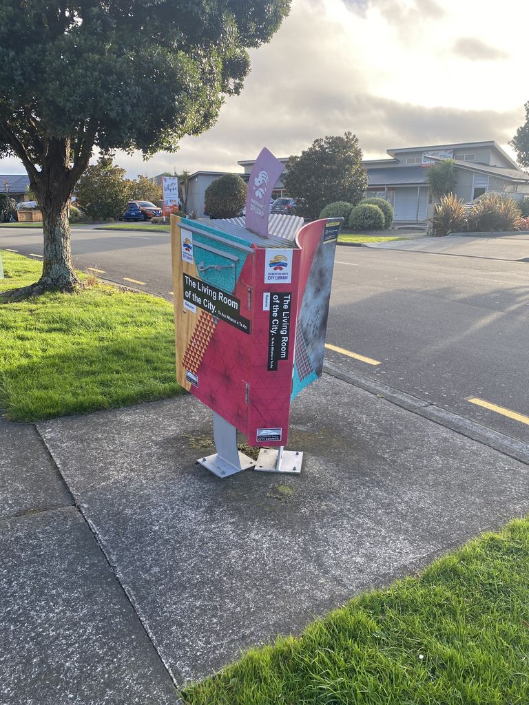 Palmerston North City Library Book Bin, Ruapehu Drive