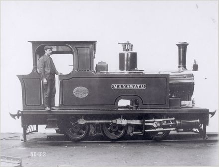 Side tank Locomotive with Outside Cylinders