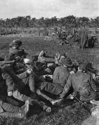 Troops relaxing at Hokowhitu Rifle Range