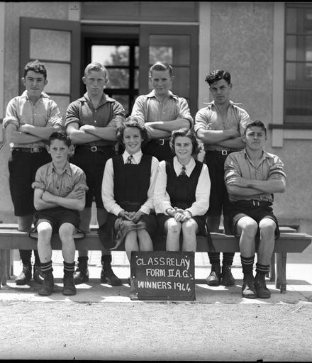 Class relay team, Palmerston North Intermediate School