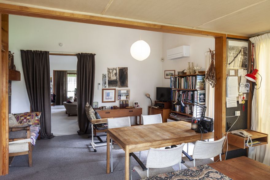 2023P_IMCA-DigitalArchive_041672 - Taylor House #4, 39 Old Kips Road, Ashhurst